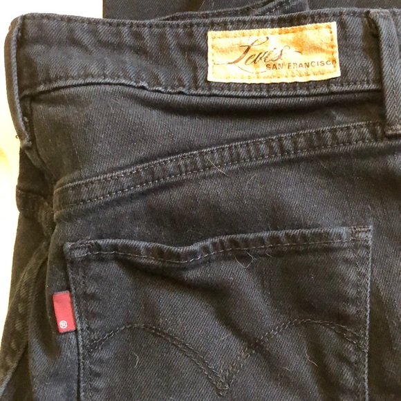 Levi's Denim - NWOT WOMEN’S RED TAB LEVIS SAN FRANCISCO SIZE 8 Levi's Denim - NWOT WOMEN’S RED TAB LEVIS SAN FRANCISCO SIZE 8